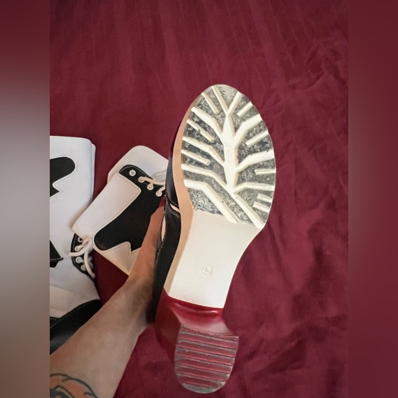Suicide Squad Harley Quinn Cosplay Black and White Women's Boots with Red Heels - Picture 4 of 6